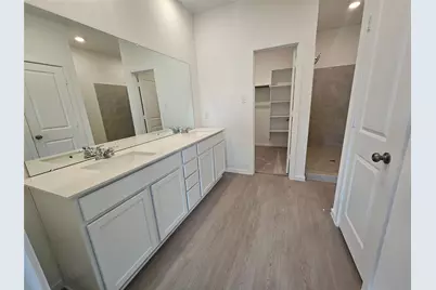 5302 Yellow Perch Drive, Baytown, TX 77521 - Photo 9