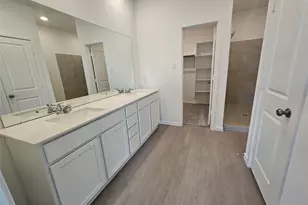 5302 Yellow Perch Dr, Baytown, TX 77521 - Photo 9