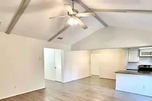 3803 Black Crickett Ct, Humble, TX 77396 - Photo 3