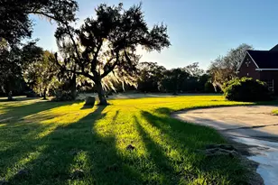 1616 Milian Cir, Sweeny, TX 77480 - Photo 49