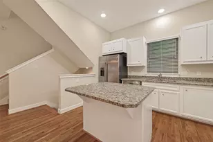 11504 Main Pine Dr, Houston, TX 77025 - Photo 19