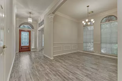 51 S Crossed Birch Place, The Woodlands, TX 77381 - Photo 9