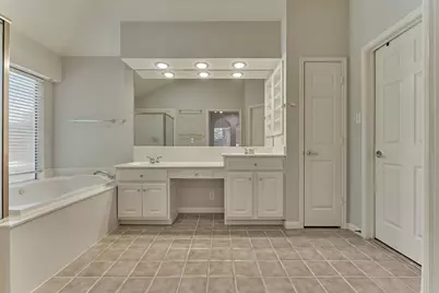 51 S Crossed Birch Place, The Woodlands, TX 77381 - Photo 29