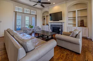 10929 Upland Park, Houston, TX 77043 - Photo 7