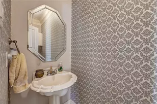 835 Rosine St, Houston, TX 77019 - Photo 13