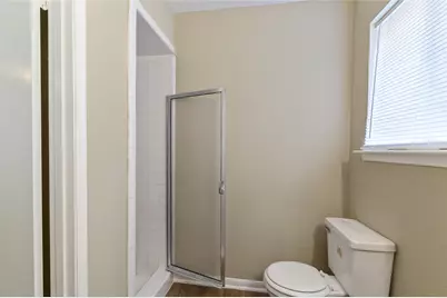 10427 Huntington Place Drive, Houston, TX 77099 - Photo 15