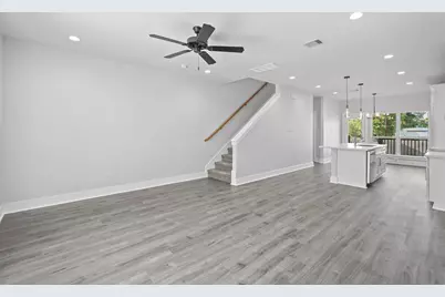 764 Dillard Street #A, Houston, TX 77091 - Photo 5