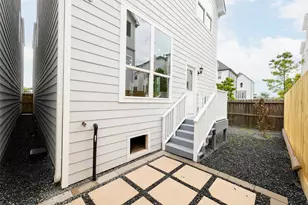 1803 Palmetto Landing Dr, Houston, TX 77009 - Photo 3