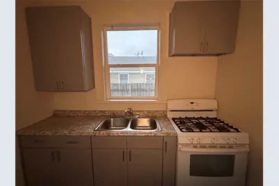 6737 Avenue E #A, Houston, TX 77011 - Photo 9