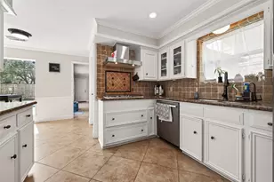 15843 Foxgate Rd, Houston, TX 77079 - Photo 23