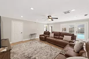 15843 Foxgate Rd, Houston, TX 77079 - Photo 27