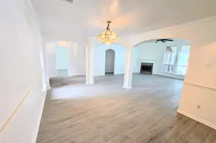 4018 Crystal Lake Circle N, Pearland, TX 77584 - Photo 9