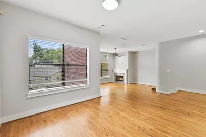 1604 Reinerman Street, Houston, TX 77007 - Photo 15
