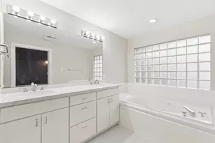 1604 Reinerman St, Houston, TX 77007 - Photo 41
