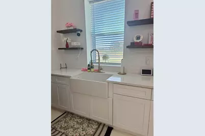 9100 Delesandri Drive, Hitchcock, TX 77563 - Photo 21