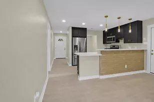 8010 Botany Ln, Houston, TX 77075 - Photo 3