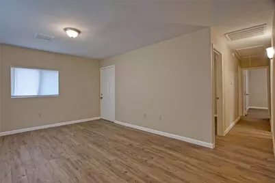 10055 Hardison Lane, Houston, TX 77041 - Photo 5