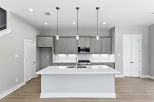 1935 Dewalt St, Houston, TX 77088 - Photo 9