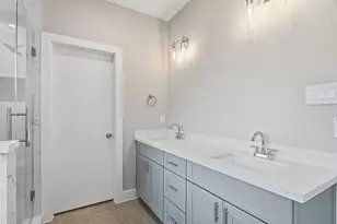 1935 Dewalt St, Houston, TX 77088 - Photo 17