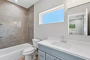1935 Dewalt St, Houston, TX 77088 - Photo 25