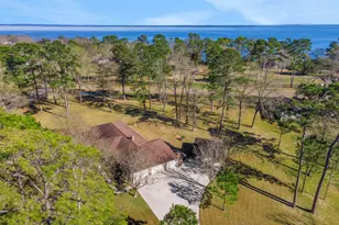 41 S Holly Gln Dr, Point Blank, TX 77364 - Photo 5