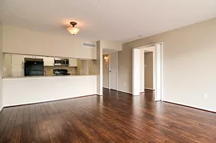 2818 S Bartell Dr, Houston, TX 77054 - Photo 5