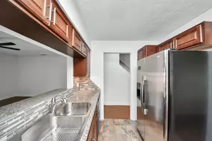 12190 Beamer Rd, Houston, TX 77089 - Photo 29