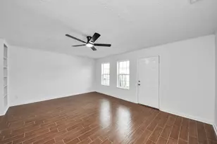 12190 Beamer Rd, Houston, TX 77089 - Photo 31