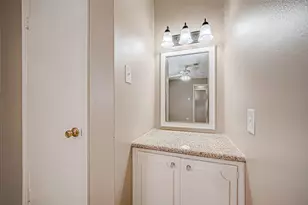 7027 Inkberry Dr, Houston, TX 77092 - Photo 27