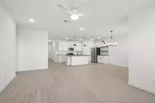 460 E Rose Marie Ln, Montgomery, TX 77356 - Photo 5