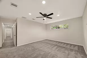 7627 Green Lawn Dr, Houston, TX 77088 - Photo 37