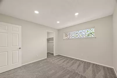 7627 Green Lawn Drive, Houston, TX 77088 - Photo 33