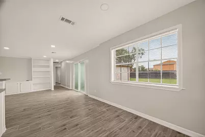 7627 Green Lawn Drive, Houston, TX 77088 - Photo 15