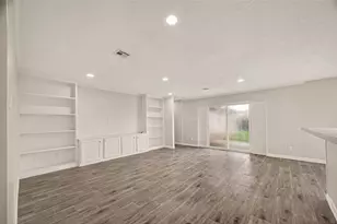 7627 Green Lawn Dr, Houston, TX 77088 - Photo 13