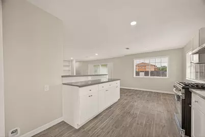 7627 Green Lawn Drive, Houston, TX 77088 - Photo 17