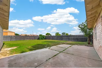 7627 Green Lawn Drive, Houston, TX 77088 - Photo 41