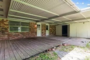 120 Texas Ave, League City, TX 77573 - Photo 31
