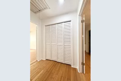 10423 Kirkshire Drive, Houston, TX 77089 - Photo 27