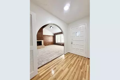 10423 Kirkshire Drive, Houston, TX 77089 - Photo 7