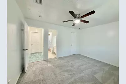 10423 Kirkshire Drive, Houston, TX 77089 - Photo 21