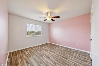 11718 Red Hummingbird Drive, Houston, TX 77047 - Photo 11