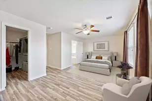 11718 Red Hummingbird Dr, Houston, TX 77047 - Photo 5