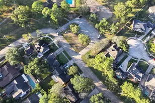 16214 Dunmoor Dr, Houston, TX 77059 - Photo 33