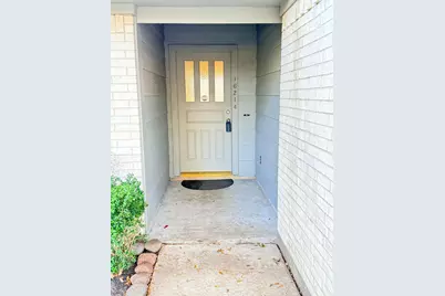16214 Dunmoor Drive, Houston, TX 77059 - Photo 3