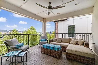 5922 Cottage Grove Lake Drive, Houston, TX 77007 - Photo 3