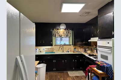 308 Edgewater Street, Richwood, TX 77531 - Photo 9