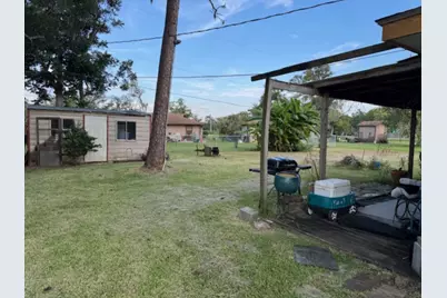 308 Edgewater Street, Richwood, TX 77531 - Photo 3