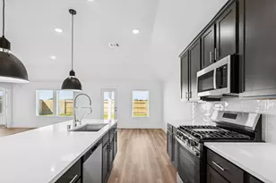 14118 Baikal Mnr Dr, Santa Fe, TX 77510 - Photo 31