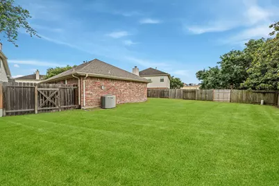 7107 Piney Meadow Court, Houston, TX 77041 - Photo 23