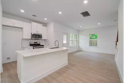 5011 Yellowstone Boulevard, Houston, TX 77021 - Photo 13